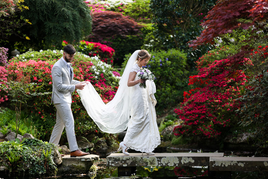 Italian villa wedding photography Japanese garden, Bride and Groom